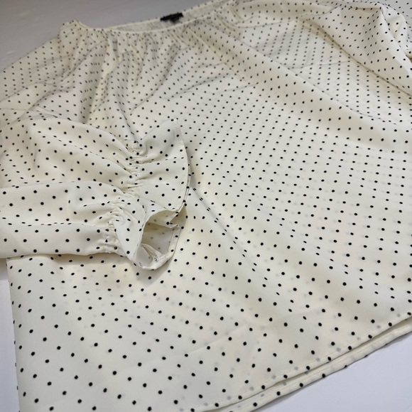 Talbots Blouse Women's Size 3 XP Cream Polyester Polka Dot Top Relax Fit Casual - Picture 7 of 13